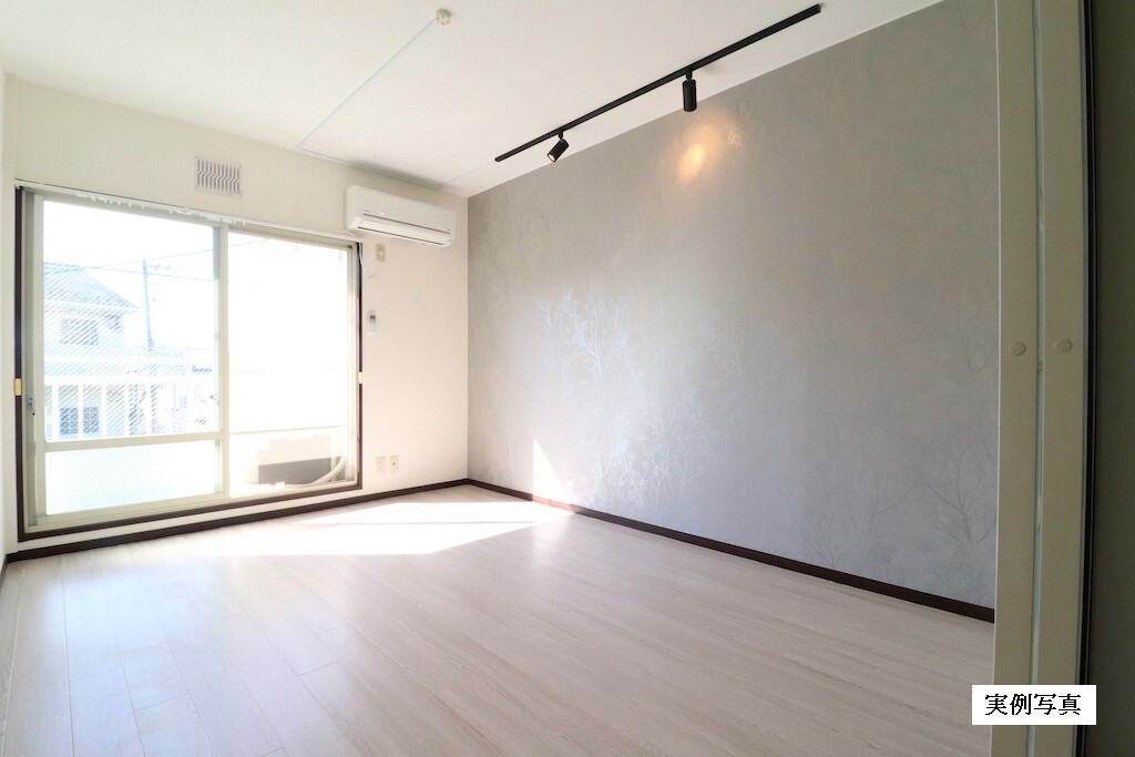 　　セントラル泉B　201号室の画像